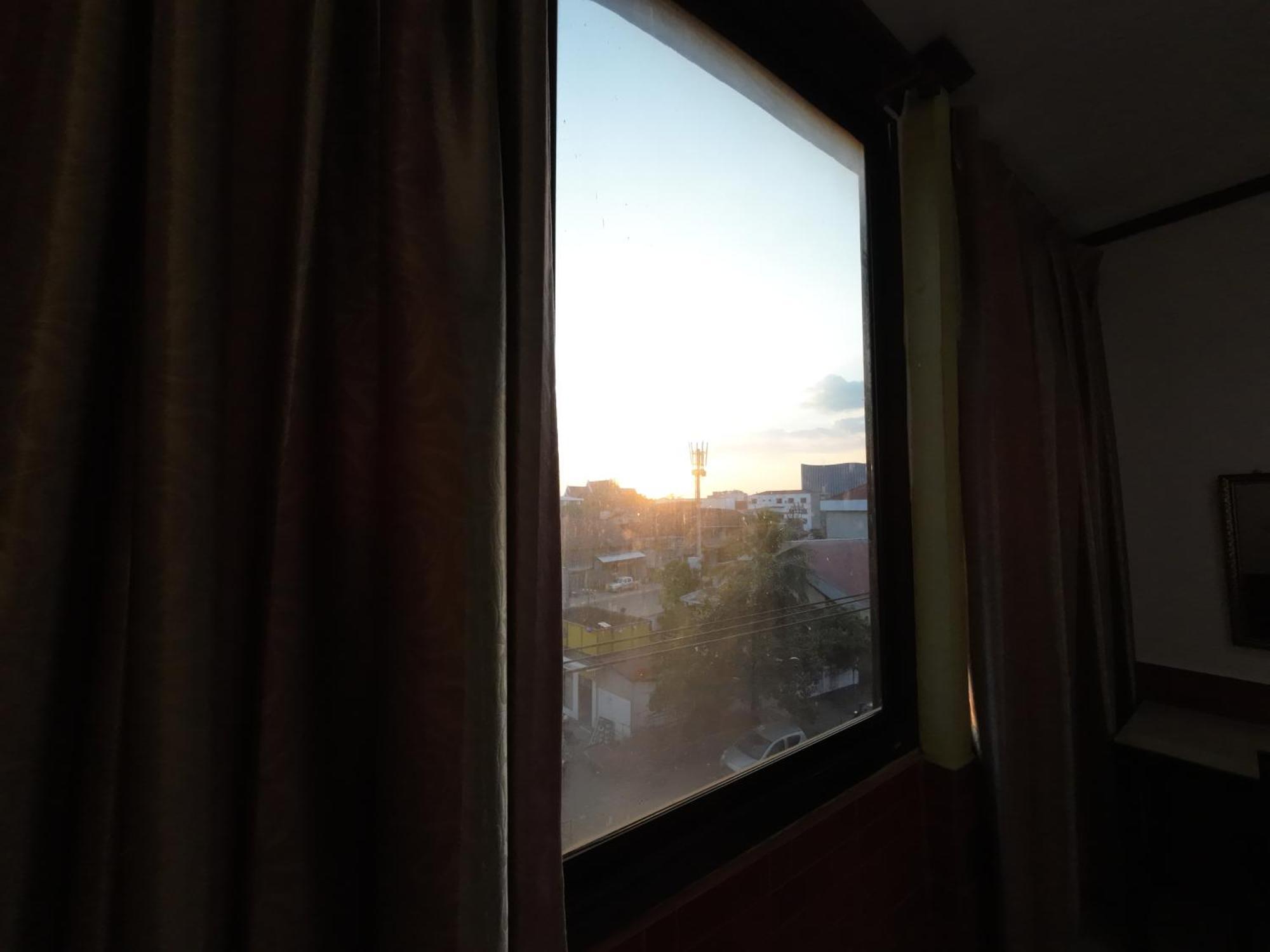 Intouch Guest House Vientiane Luaran gambar